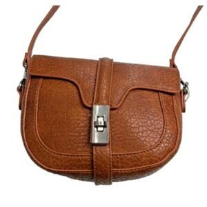 Urban Expressions Cognac Brown Pebbled Leather Saddle Bag w/ Silver Hardware NWT